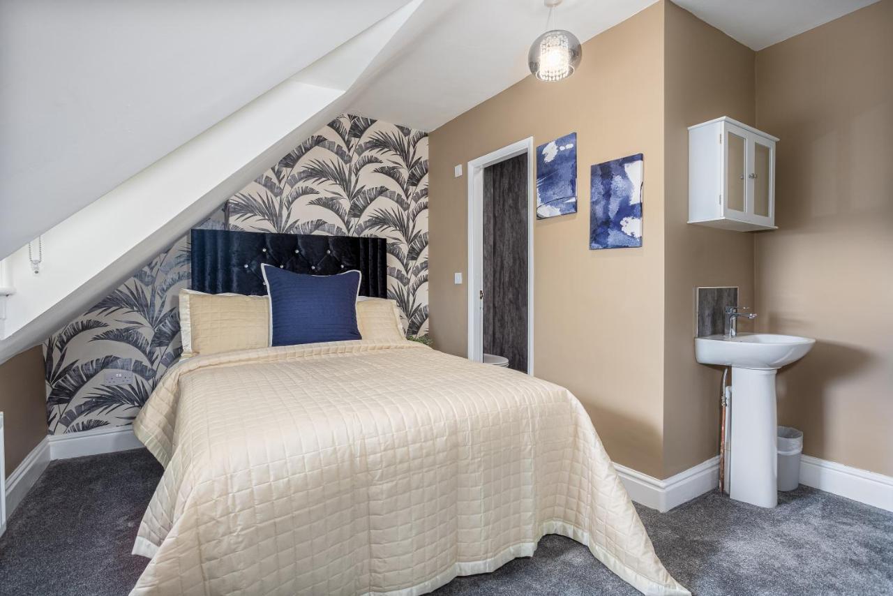 Comfy-Stays Deganwy Лландидно Екстер'єр фото